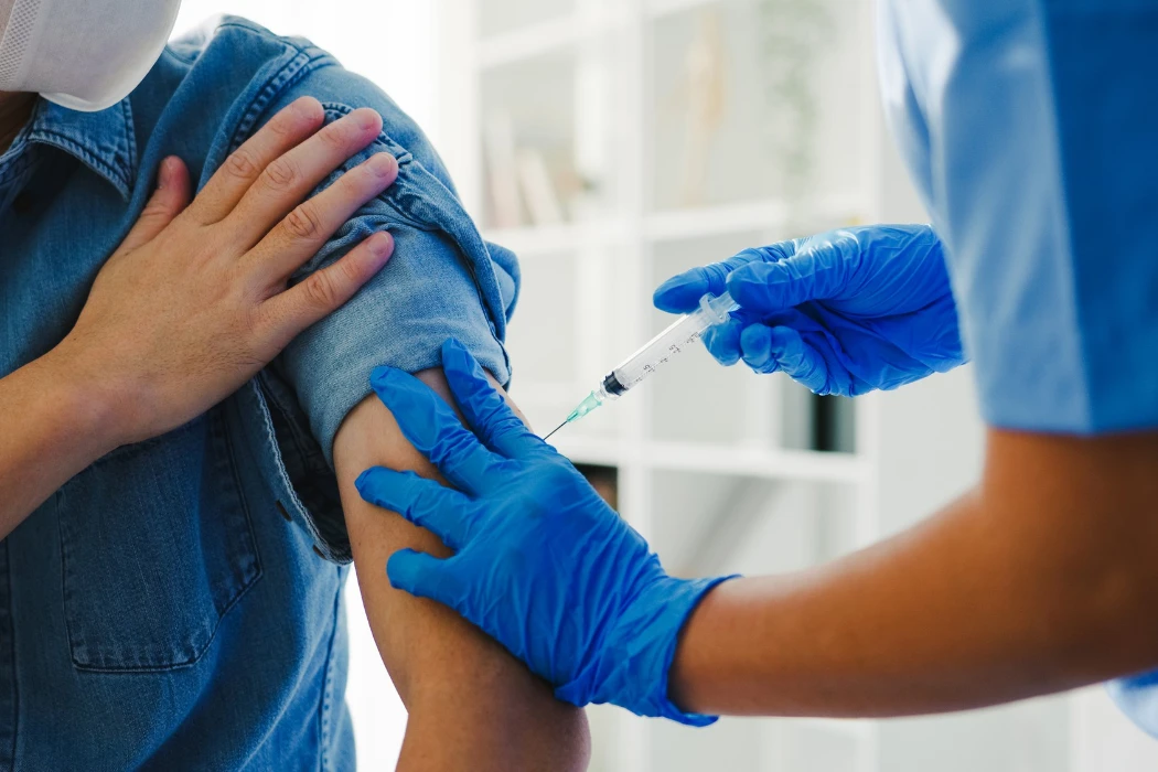 Blood Test - Health Screens - Advanced GP2 Male Image